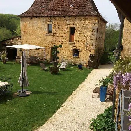 게스트하우스 D'hotes La Licorne Valojoulx