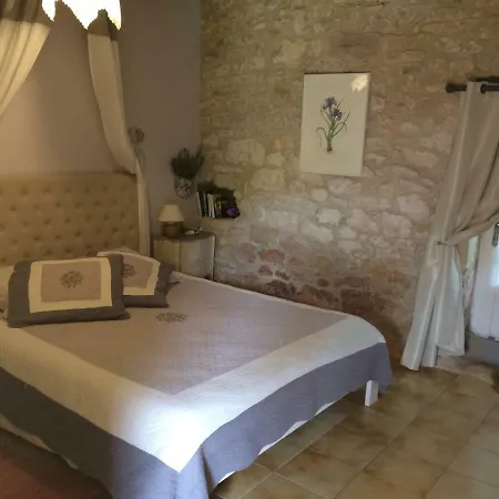 D'hotes La Licorne 4*