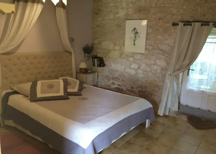 D'hotes La Licorne 4*